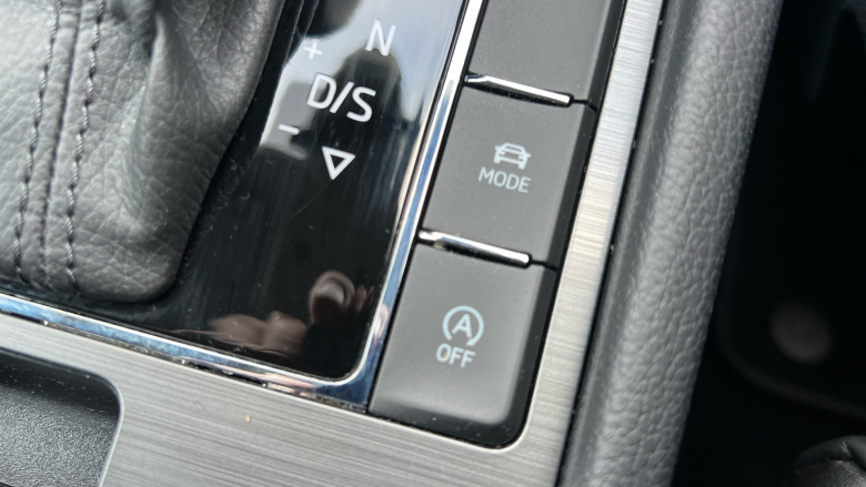 Skoda Superb 2.0 TDI CR SE L 5dr DSG Diesel Hatchback